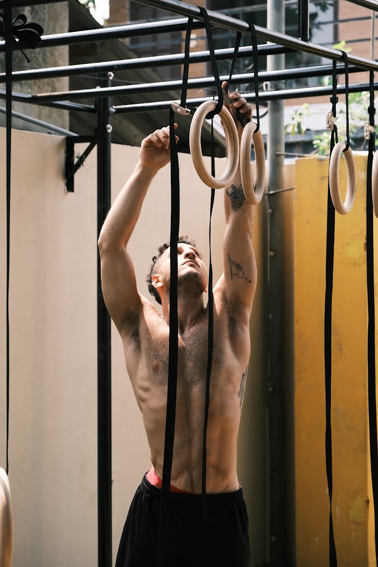 Net, Primal Flow, Calisthenics, Mobility and Handstands teacher